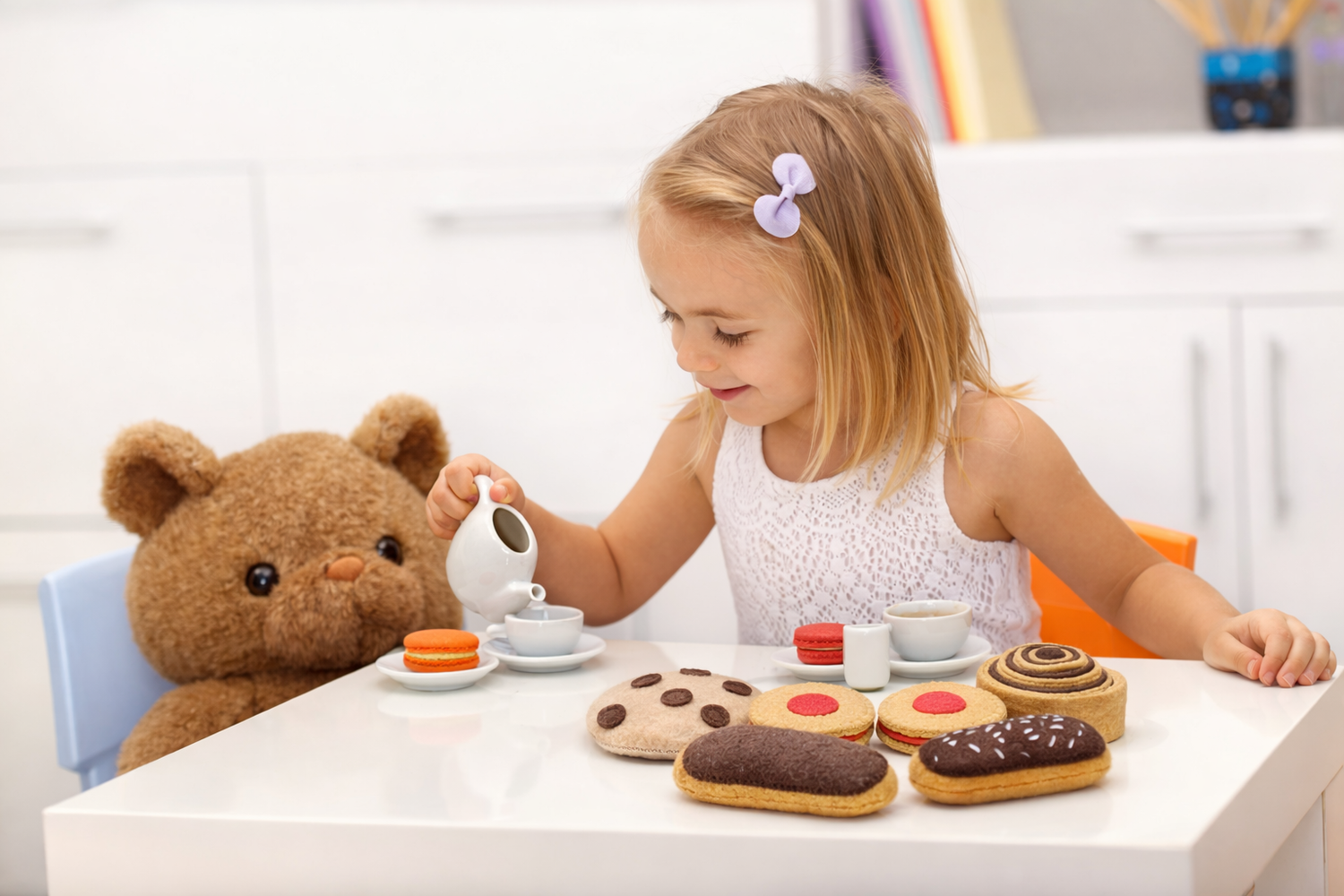 Play Food & Pretend Play